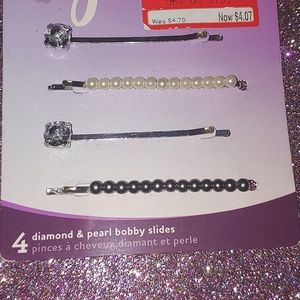 $4 Goody 4 Pack Hair Pins Diamond & Pearl Bobby Slides